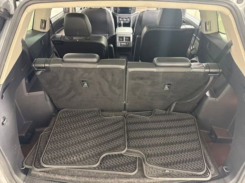 Used 2023 Volkswagen Atlas SEL image 14