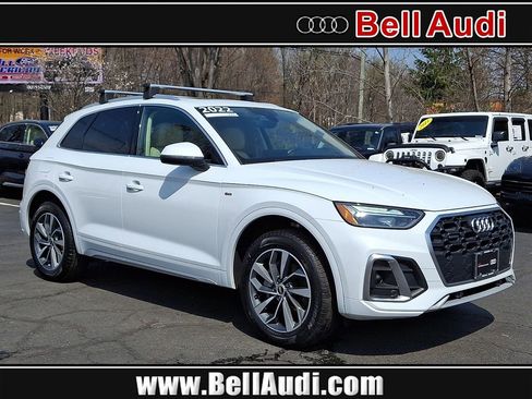 Certified 2022 Audi Q5 2.0T Premium Plus w/ Premium Plus Package AWD/4WD image 1