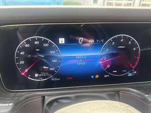Used 2025 Mercedes-Benz G 550 image 3