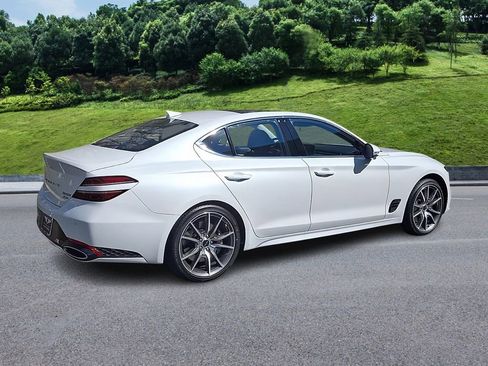 Used 2026 Genesis G70 2.5T Prestige image 8