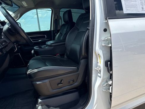 Used 2024 RAM 2500 Laramie AWD/4WD image 14