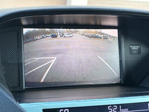 Used 2011 Honda Pilot Touring image 5