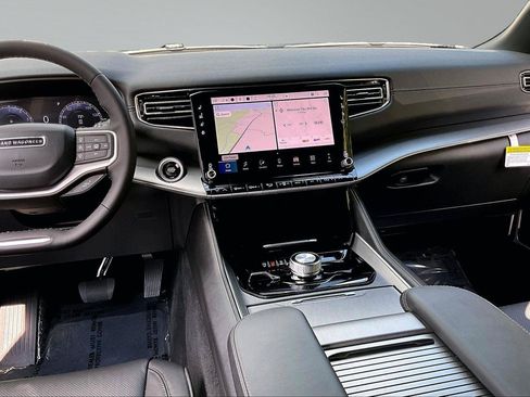 New 2026 Jeep Grand Wagoneer L 4WD w/ Premium Group I image 8