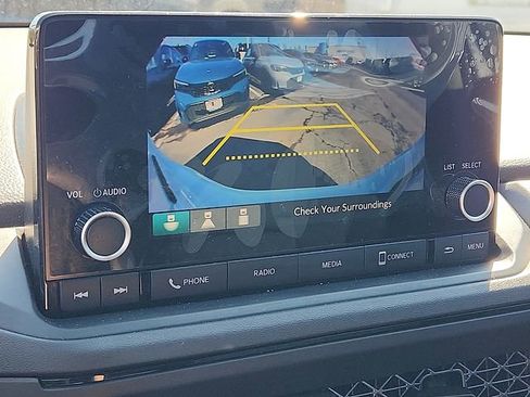 Certified 2023 Honda Accord LX image 17