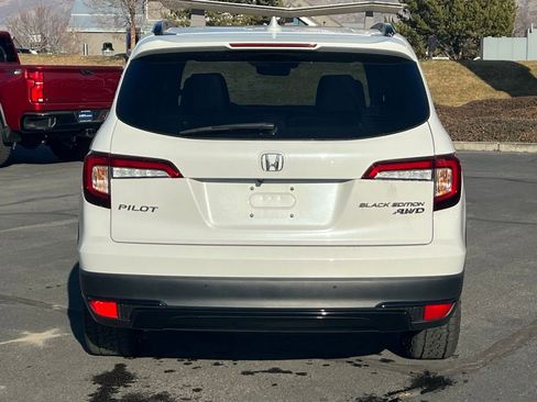Used 2021 Honda Pilot Black Edition image 7