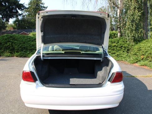Used 2005 Buick Le Sabre Limited w/ Celebration Edition Package FWD image 16