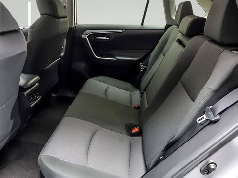 Certified 2025 Toyota RAV4 XLE AWD/4WD image 9