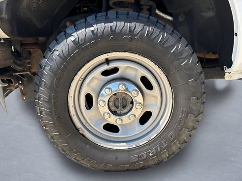 Used 2016 Ford F250 XL w/ Power Equipment Group AWD/4WD image 29