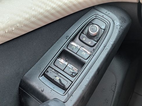 Used 2019 Subaru Ascent Premium AWD/4WD image 23