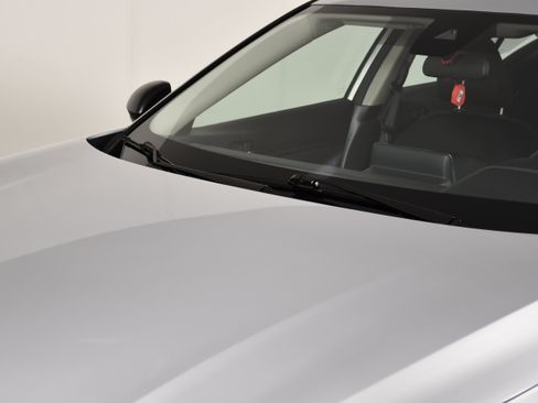 Used 2024 Nissan Altima 2.5 SV FWD image 12