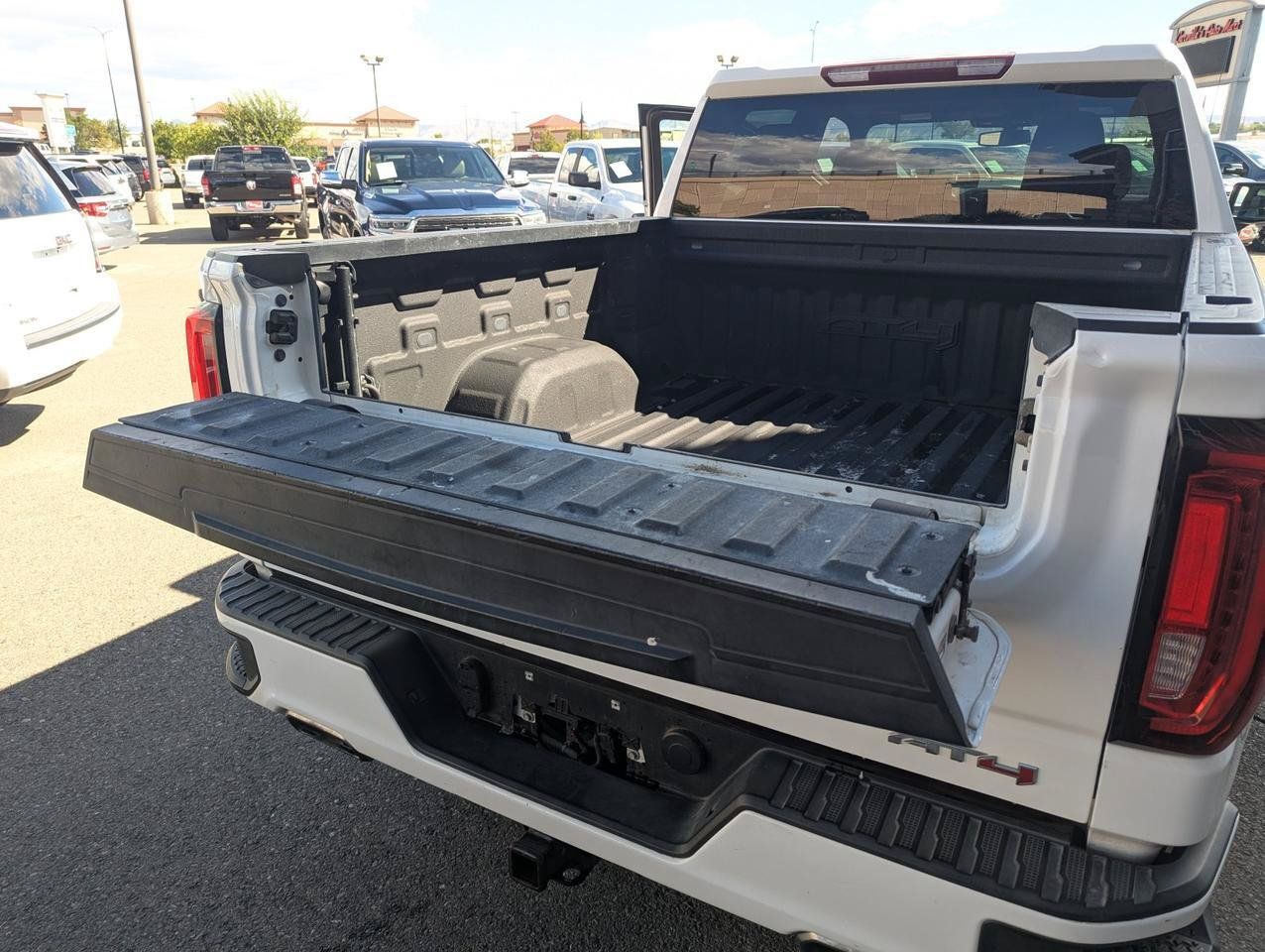 Used 2019 GMC Sierra 1500 AT4 AWD/4WD image 30