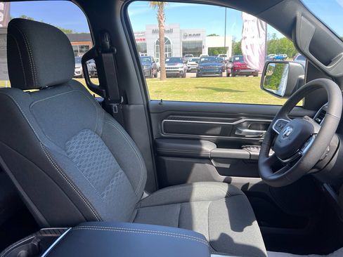 New 2026 RAM 1500 Big Horn AWD/4WD image 13