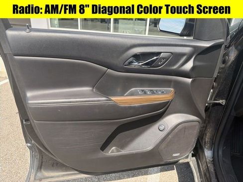 Used 2017 GMC Acadia SLE w/ Driver Alert Package I FWD image 6