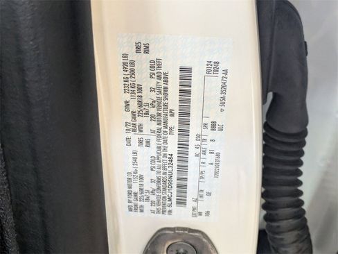 Used 2022 Lincoln Corsair AWD w/ Equipment Group 101A image 23