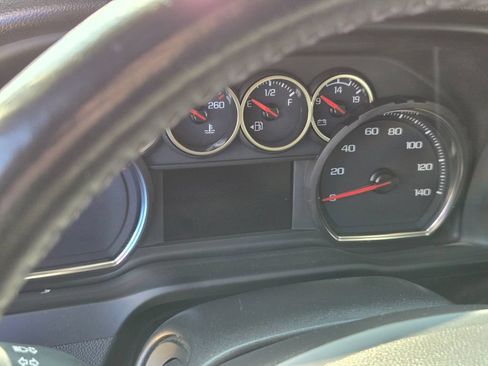 Used 2022 Chevrolet Silverado 1500 RST AWD/4WD image 6