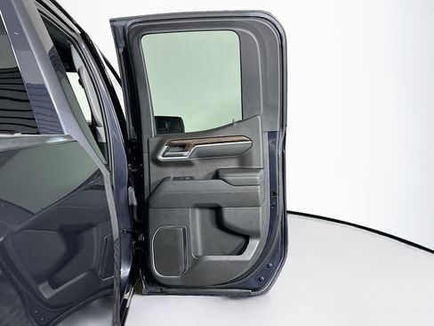 Used 2023 GMC Sierra 1500 Elevation image 28