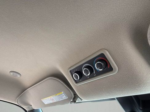 Used 2025 Chevrolet Express 3500 LT w/ LT Preferred Equipment Group RWD image 34