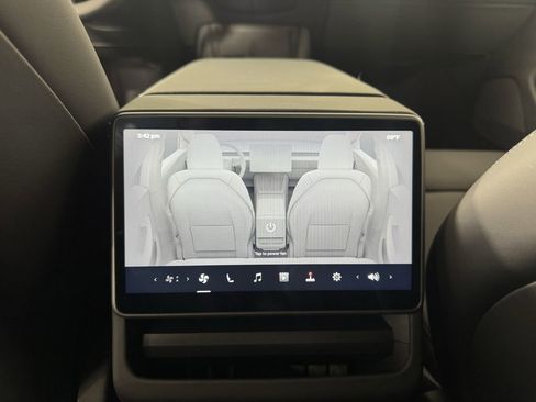 Used 2025 Tesla Model 3 Long Range image 22