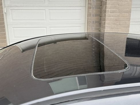 Used 2015 Acura TLX 9-Spd AT w/Technology Package image 13