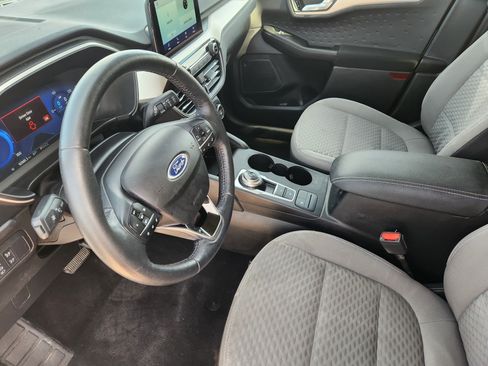 Used 2020 Ford Escape SE Sport AWD/4WD image 14