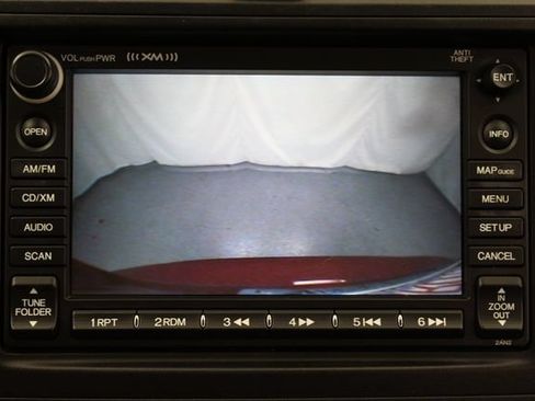 Used 2011 Honda CR-V EX-L image 25