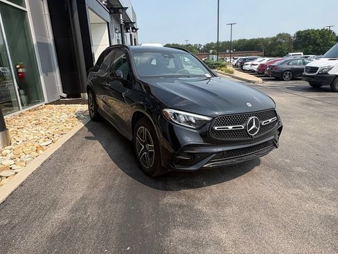 Certified 2026 Mercedes-Benz GLC 300 4MATIC image 4