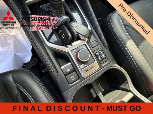 Used 2023 Subaru Forester Touring AWD/4WD image 28
