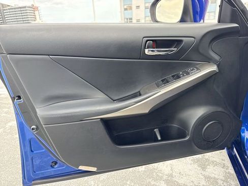 Used 2016 Lexus IS 350 w/ F Sport Package RWD image 13