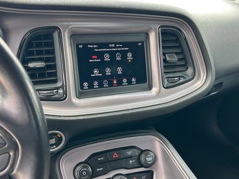 Used 2023 Dodge Challenger SXT RWD image 15