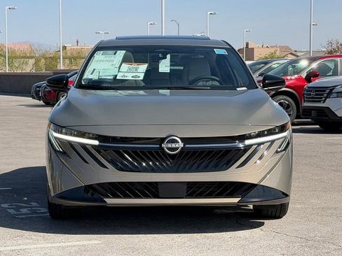 New 2026 Nissan Sentra SL FWD image 9