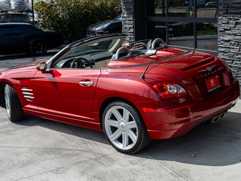 Used 2007 Chrysler Crossfire Limited RWD image 6