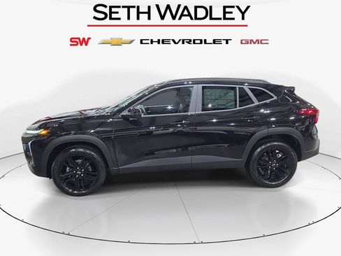 New 2026 Chevrolet Trax ACTIV w/ Driver Confidence Package image 4