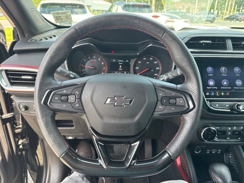 Used 2023 Chevrolet TrailBlazer RS w/ Convenience Package AWD/4WD image 20