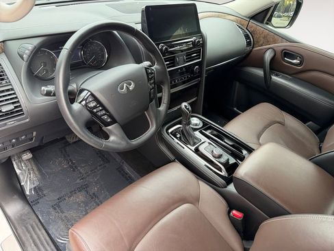 Used 2024 INFINITI QX80 Premium Select w/ Cargo Package image 17