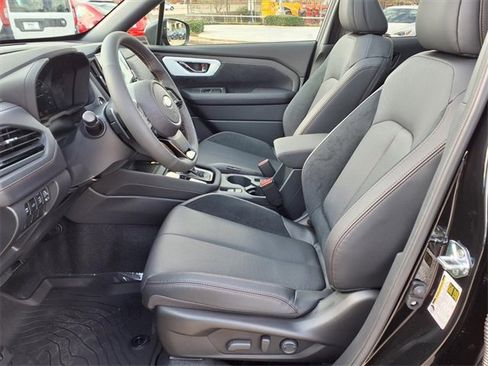 New 2025 Subaru Forester Touring image 6