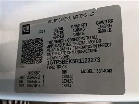 Used 2024 GMC Canyon Elevation w/ Convenience Package image 16