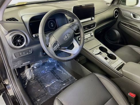 Used 2022 Hyundai Kona Limited FWD image 9