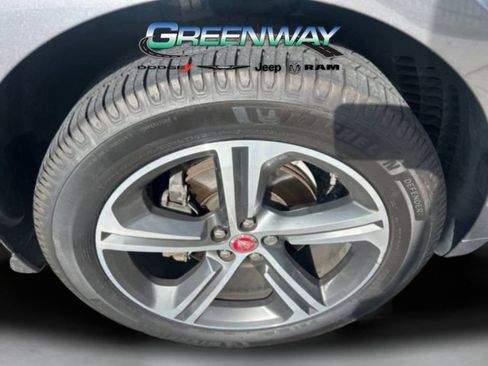 Used 2020 Jaguar F-PACE R-Sport AWD/4WD image 32
