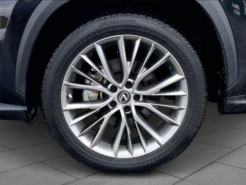 Used 2023 Lexus NX 350h AWD image 11