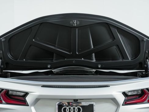 Used 2021 Chevrolet Corvette Stingray Premium Conv w/ Battery Protection Package image 94