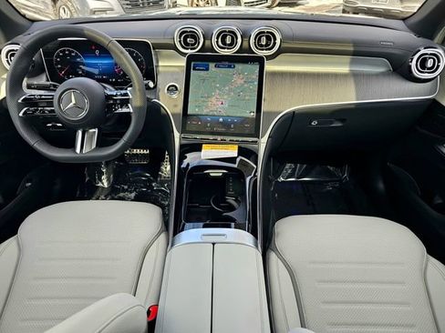 New 2026 Mercedes-Benz GLC 300 GLC 300 Coupe image 25