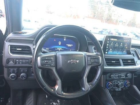 Used 2023 Chevrolet Suburban RST w/ Luxury Package image 8