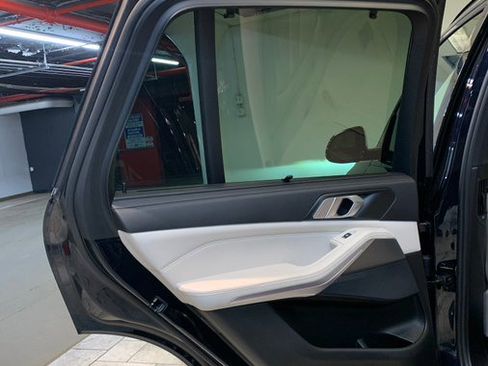 Used 2020 BMW X5 xDrive40i w/ M Sport Package AWD/4WD image 48