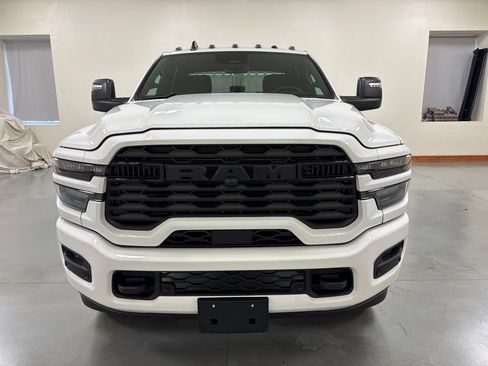 New 2026 RAM 2500 Big Horn AWD/4WD image 3