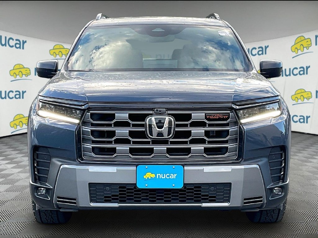 New 2026 Honda Pilot TrailSport image 3