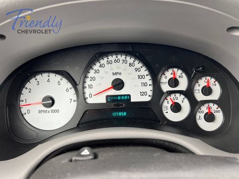 Used 2005 Chevrolet TrailBlazer LS w/ LS Preferred Equipment Group AWD/4WD image 12