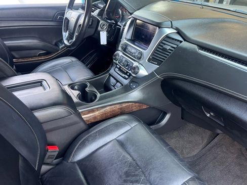 Used 2017 Chevrolet Tahoe LT image 14