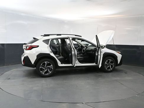Used 2024 Subaru Crosstrek 2.0i Premium AWD/4WD image 26