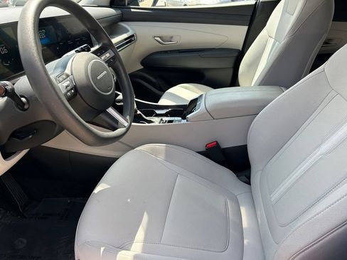 Used 2026 Hyundai Tucson SEL FWD image 11