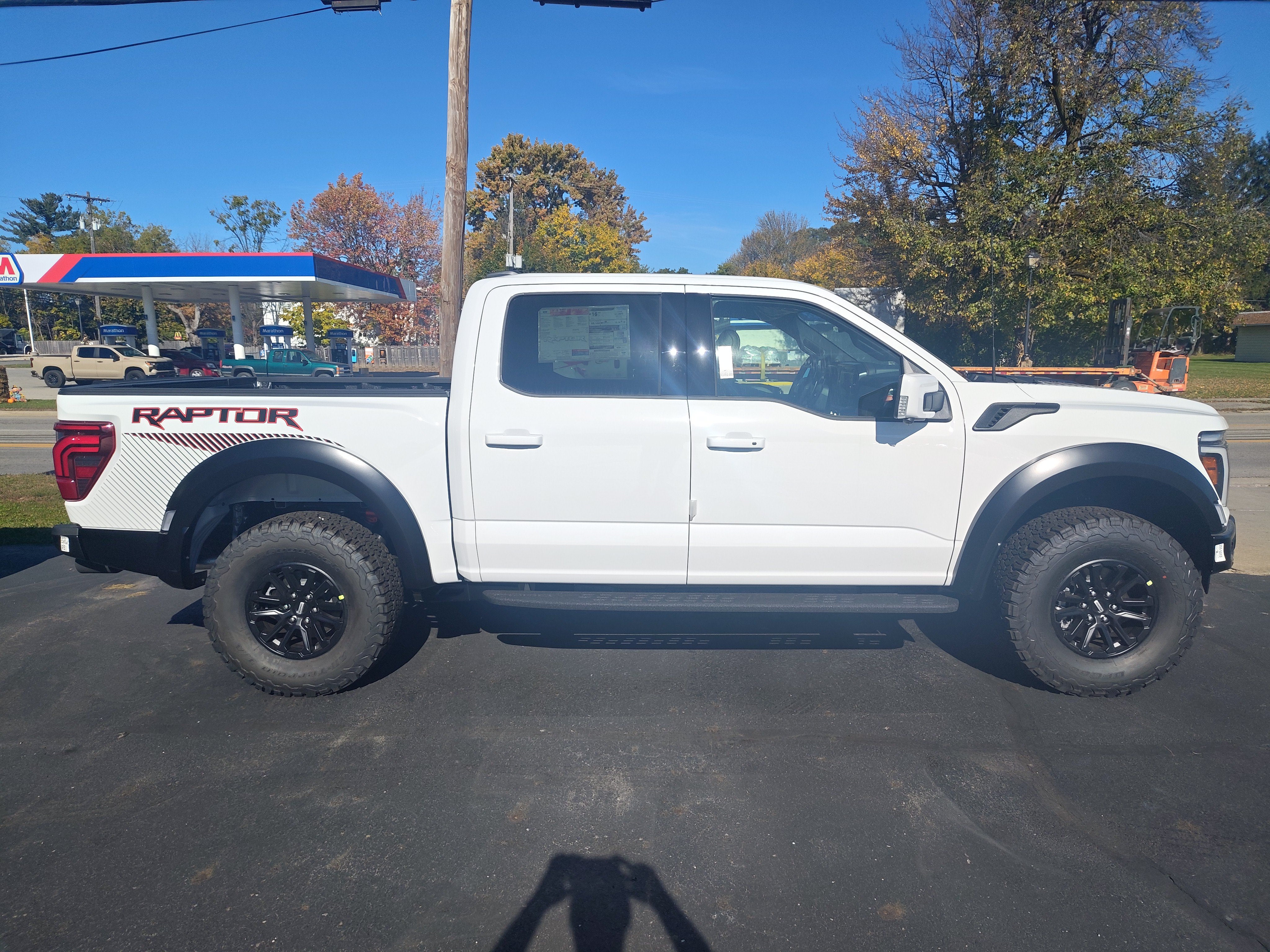 New 2026 Ford F150 Raptor AWD/4WD image 1